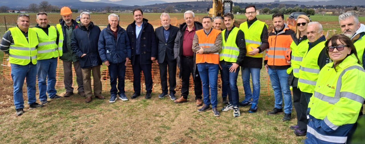 Δήμος Κοζάνης: Η νοτιοδυτική πλευρά της πόλης της Κοζάνης θωρακίζεται αντιπλημμυρικά – Ξεκίνησε το μεγάλο έργο της ΔΕΥΑΚ – Στο σημείο των εργασιών ο Δήμαρχος Γιάννης Κοκκαλιάρης